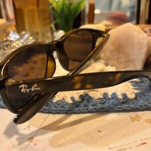 Vintage Authentic Ray-Ban Tortoise print Sunglasses